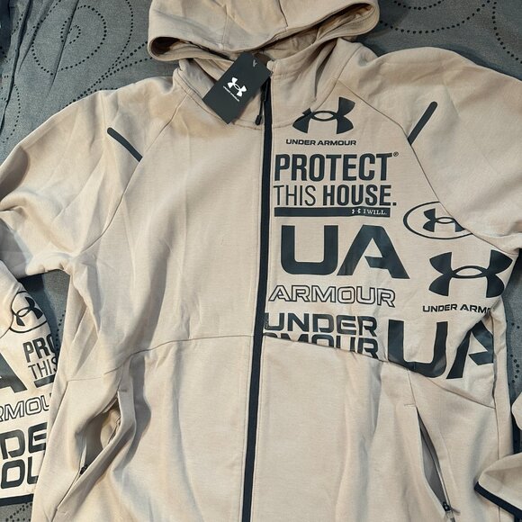UNDER ARMOUR TECH HOODIE JACKET COMPARE WITH NIKE TECH PACK SIZE XL MEN $120.00 - Picture 3 of 4